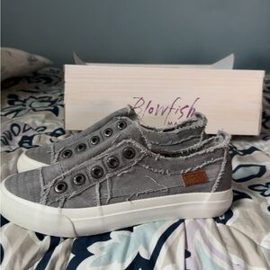 BLOWFISH SLIP ON SNEAKERS 👟